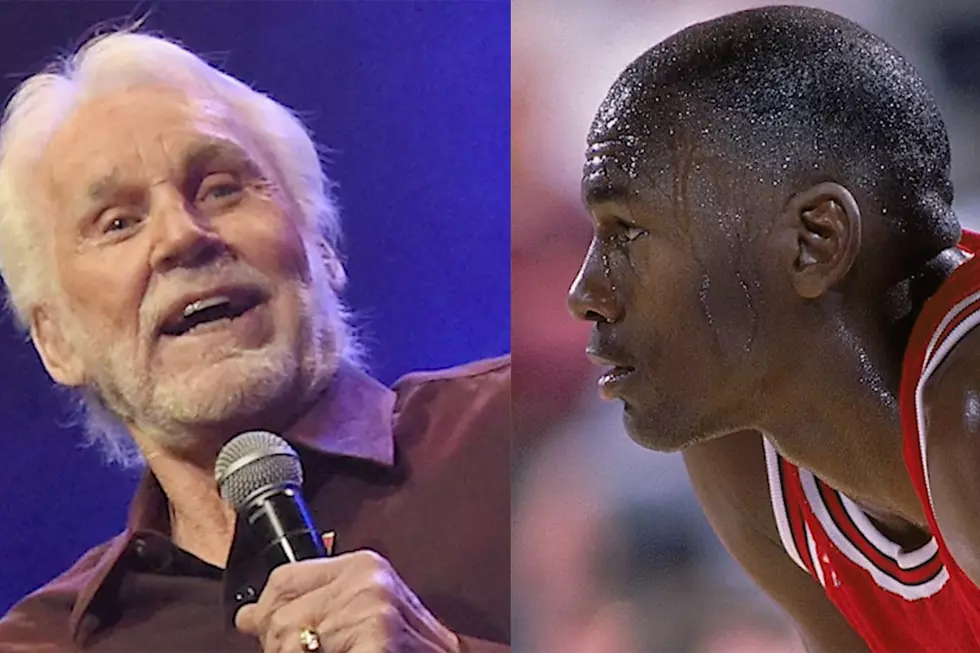 WATCH: Kenny Rogers Delivers an Epic Fake on Michael Jordan