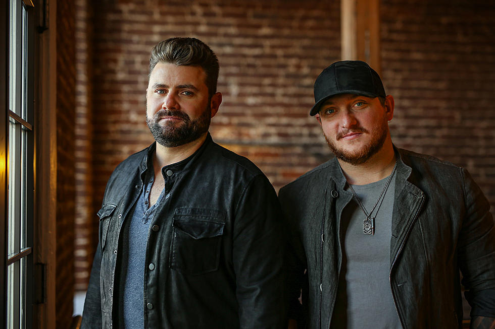 Pryor & Lee’s ‘Y’allsome’ Is the Big Country-Rocker You’re Expecting [Listen]