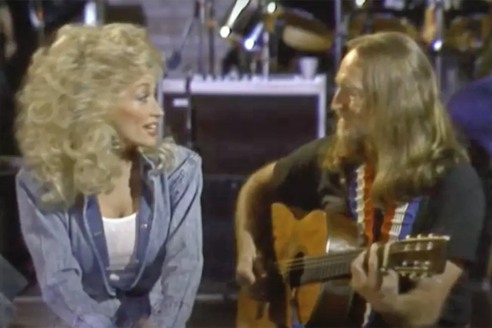 Dolly Parton Recalls Her Early Years With Willie Nelson [Watch]