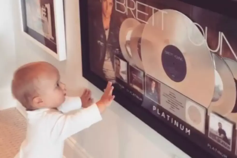 Brett Young’s Baby Girl Recognizing Her Daddy’s Face on the Wall Is the Sweetest Video