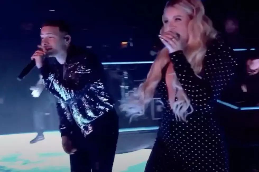 Kane Brown and Lauren Alaina Turn Up the Heat During Dallas Cowboys Halftime Show [Watch]
