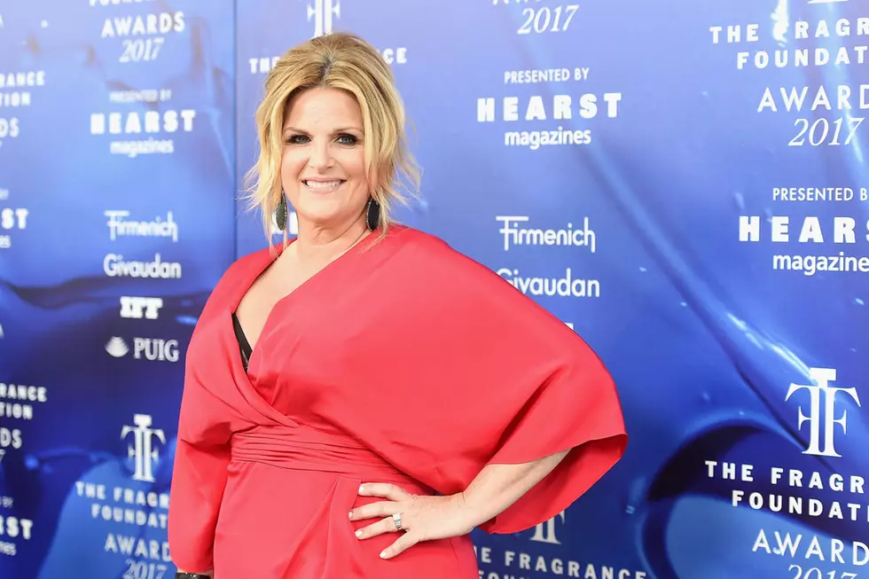 Trisha Yearwood Receives COVID-19 Vaccine After Recovering From Virus [Picture]