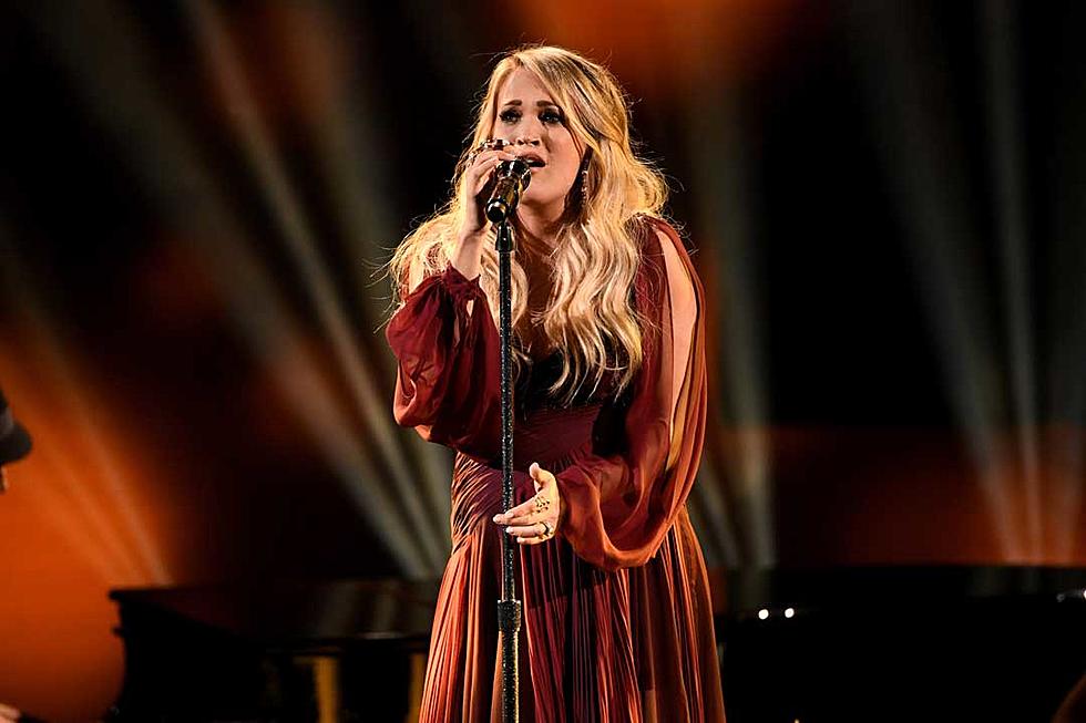 Carrie Underwood Lowers Flag to Half-Staff on 9/11 Anniversary: ‘We Must Never Forget’ [Picture]