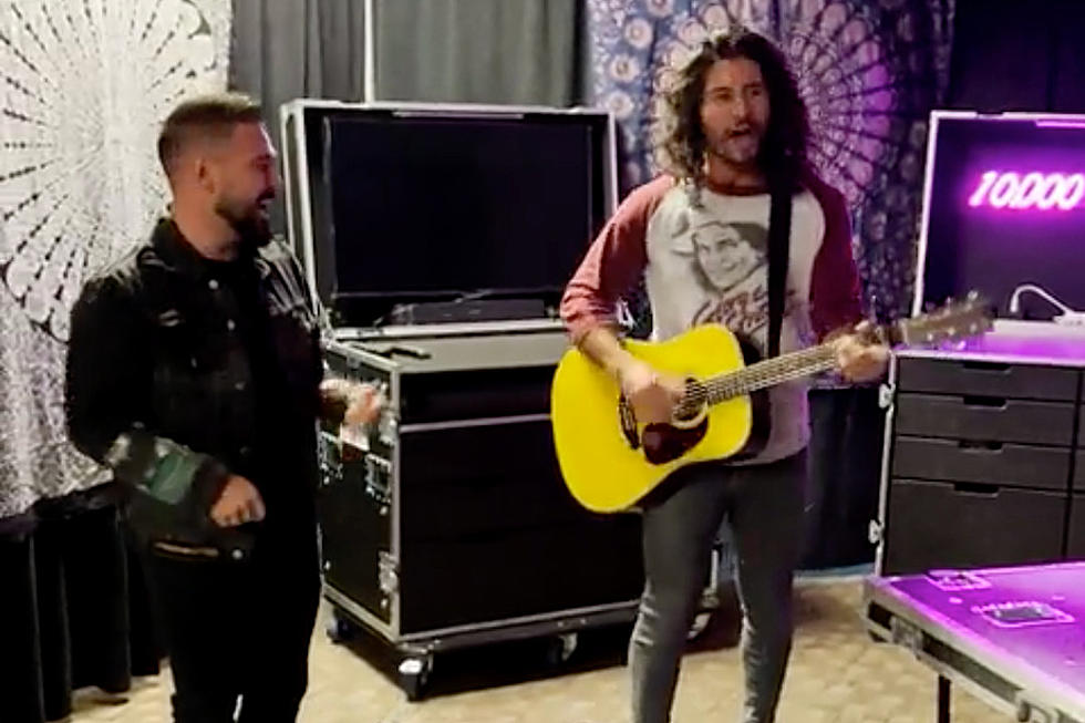 Dan + Shay Make a Fan&#8217;s Proposal &#8216;Extra Special&#8217; With a Private Performance [Watch]