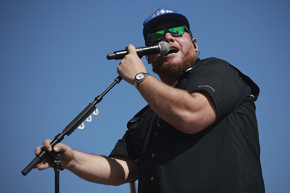 Luke Combs Plays the Daytona 500: ‘Country Music and NASCAR, Man, it Just Kinda Goes Together’
