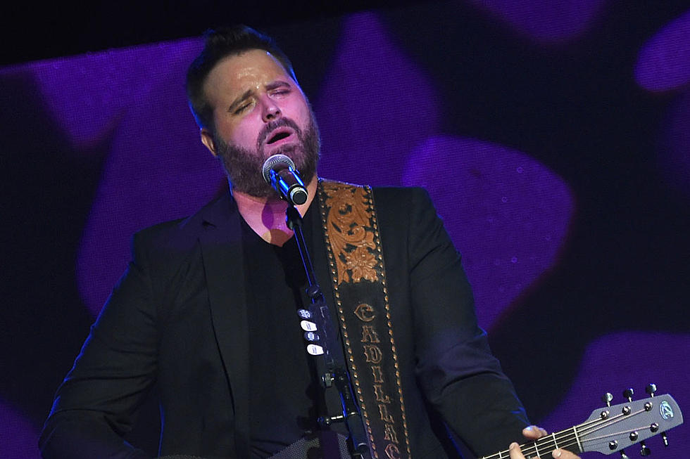 Randy Houser Says ‘There’s a Strong Parallel’ Between Life on Stage and on Screen [Interview]