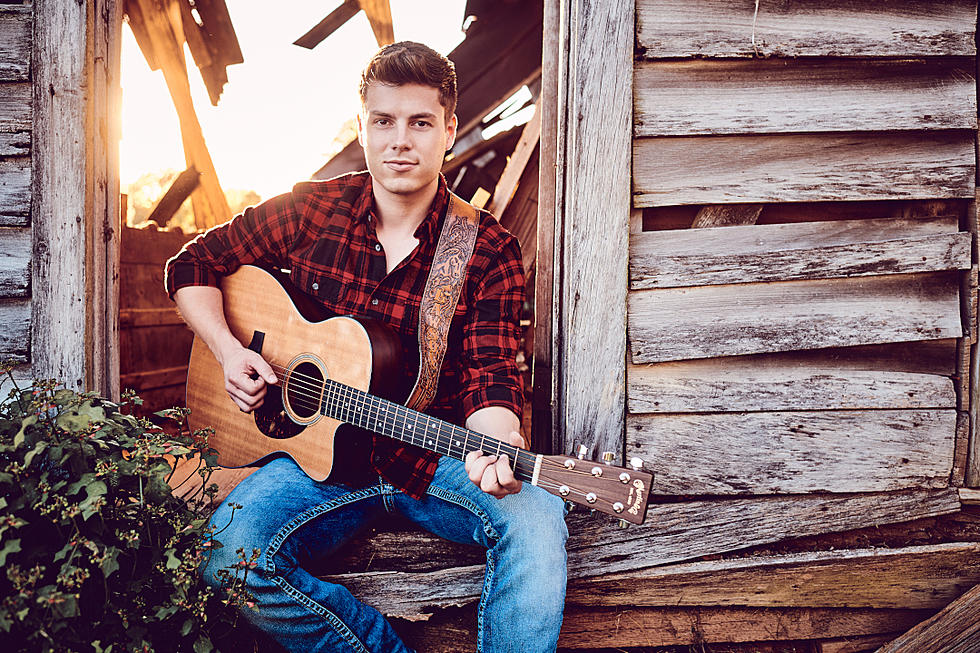 ‘Bringing up Bates’ Star Lawson Bates Shows off His Country Skills on ‘Crazy Love’ [Exclusive Premiere]