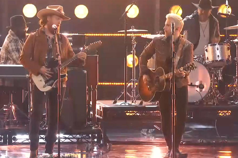 Brothers Osborne Perform ‘Dead Man’s Curve’ at the 2022 Grammy Awards