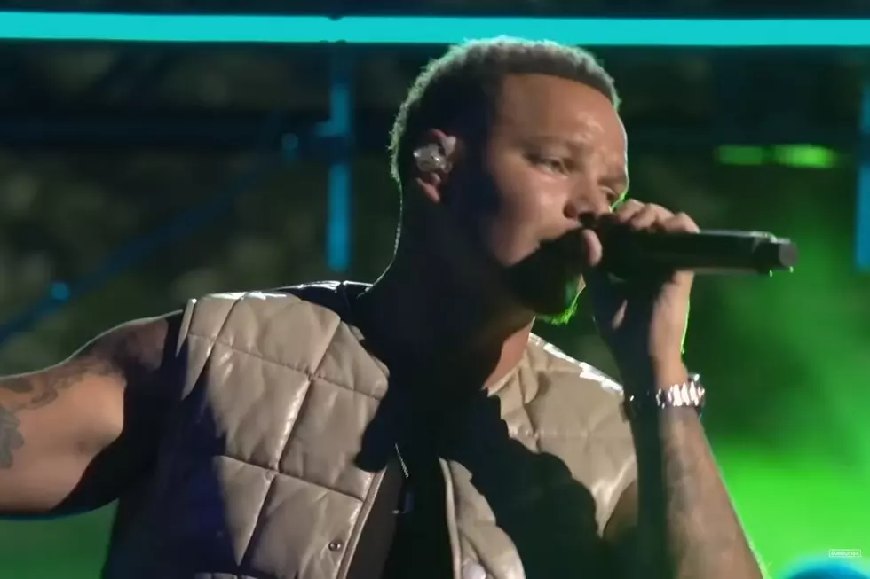 Kane Brown Brings ‘Grand’ to MTV VMAs Stage in Historic Performance [Watch]