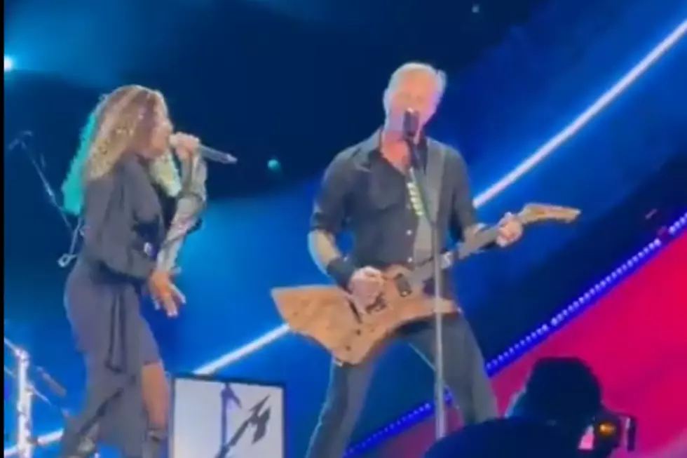 Mickey Guyton Joins Metallica For a Rendition Of &#8216;Nothing Else Matters&#8217; in New York City [Watch]