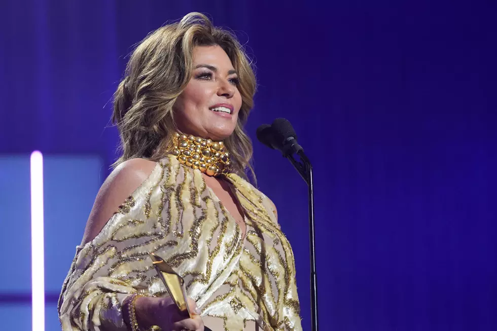Shania Twain Shines in Striking ‘InStyle’ Cover Shoot [Picture]