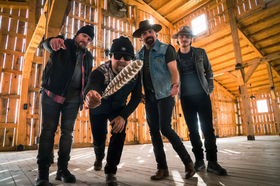 The Davisson Brothers Band Show Home State Pride in ‘Mountain High’ Video [Exclusive Premiere]