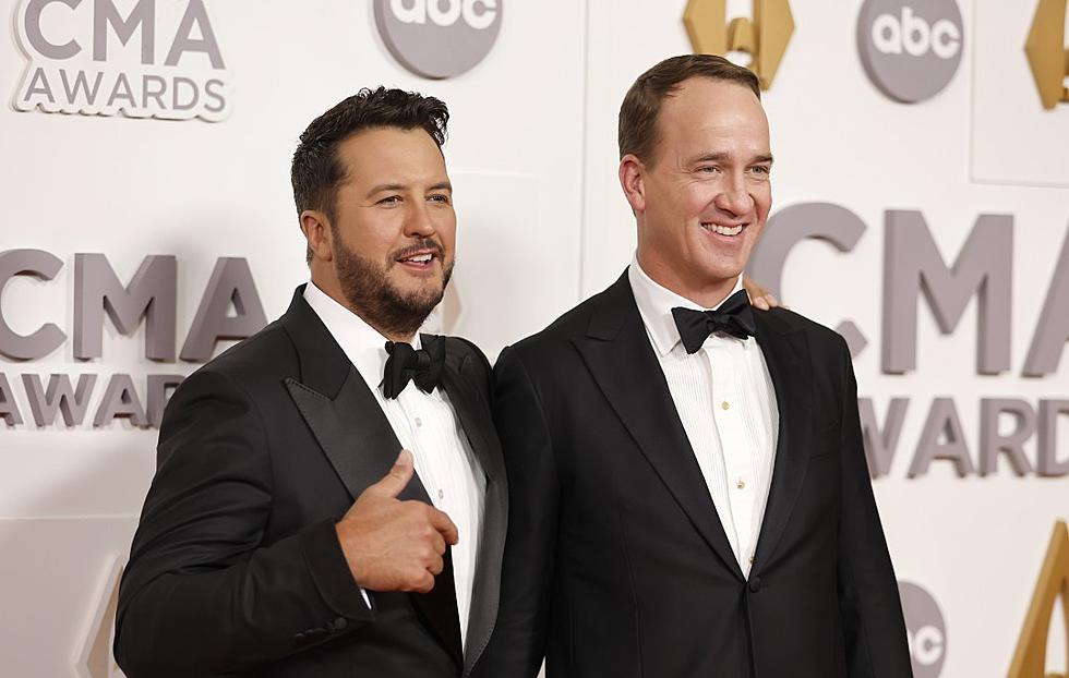 Luke Bryan and Peyton Manning Will Once Again Host the CMA Awards