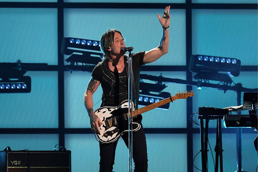 Keith Urban Opens the 2023 ACM Awards With 'Texas Time'