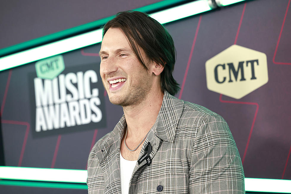 Russell Dickerson Will Play Himself on Episode of 'Call Me Kat'