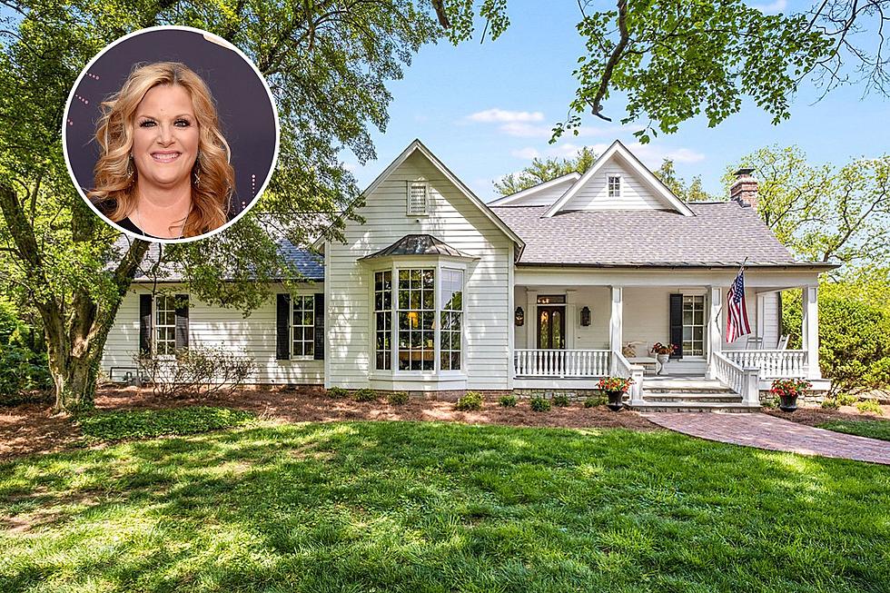 Trisha Yearwood Selling Historic $4.5 Million Southern Manor Home