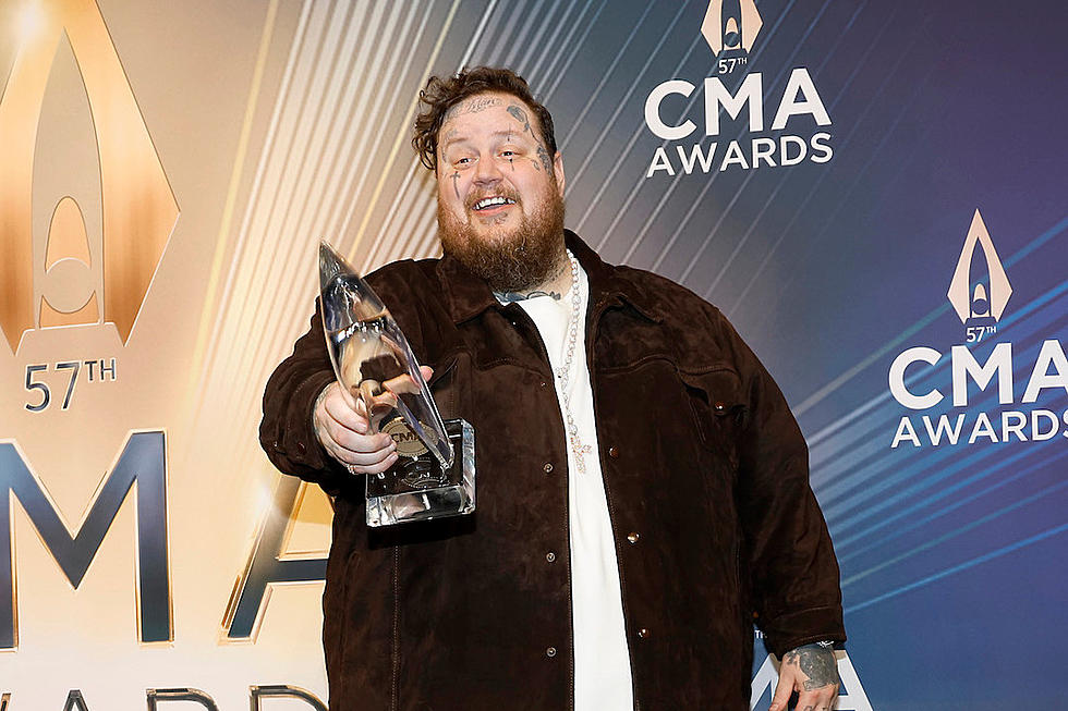 Jelly Roll Reacts to Breaking His CMA Trophy: ‘I Feel Bad’