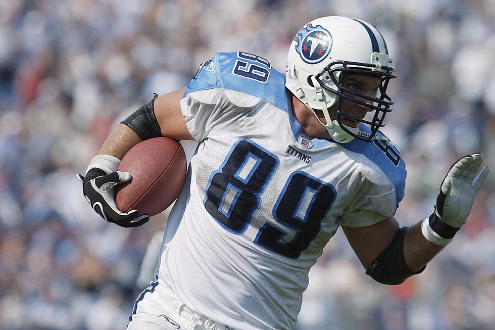 Frank Wycheck, Former Tennessee Titans Tight End, Dead at 52 