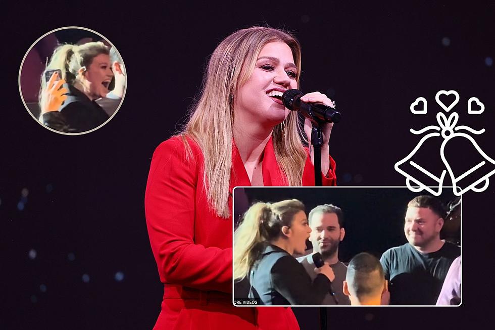 Kelly Clarkson Helps Two Fans Get Married at Her New Year’s Vegas Show [Watch]