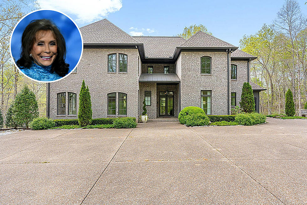 See Inside Loretta Lynn’s Spectacular Real Estate Holdings [Pictures]