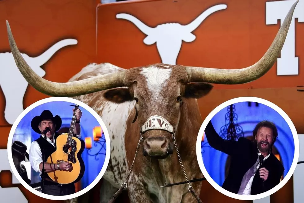 How Brooks & Dunn Are Helping University of Texas Football