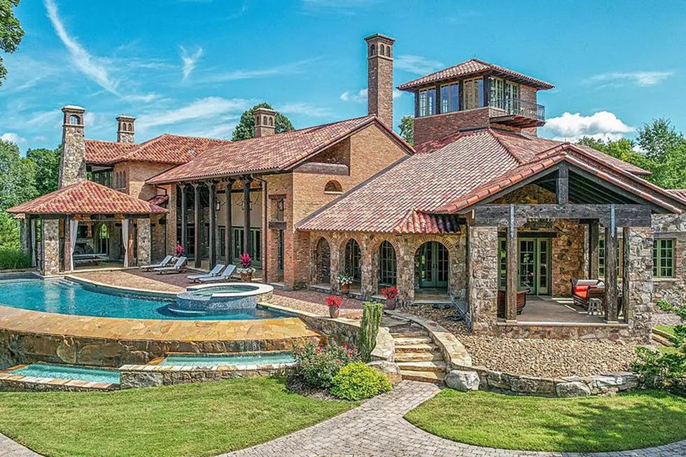 See Inside Country Stars’ Coolest Houses — No. 6 Is Incredible! [Pictures]