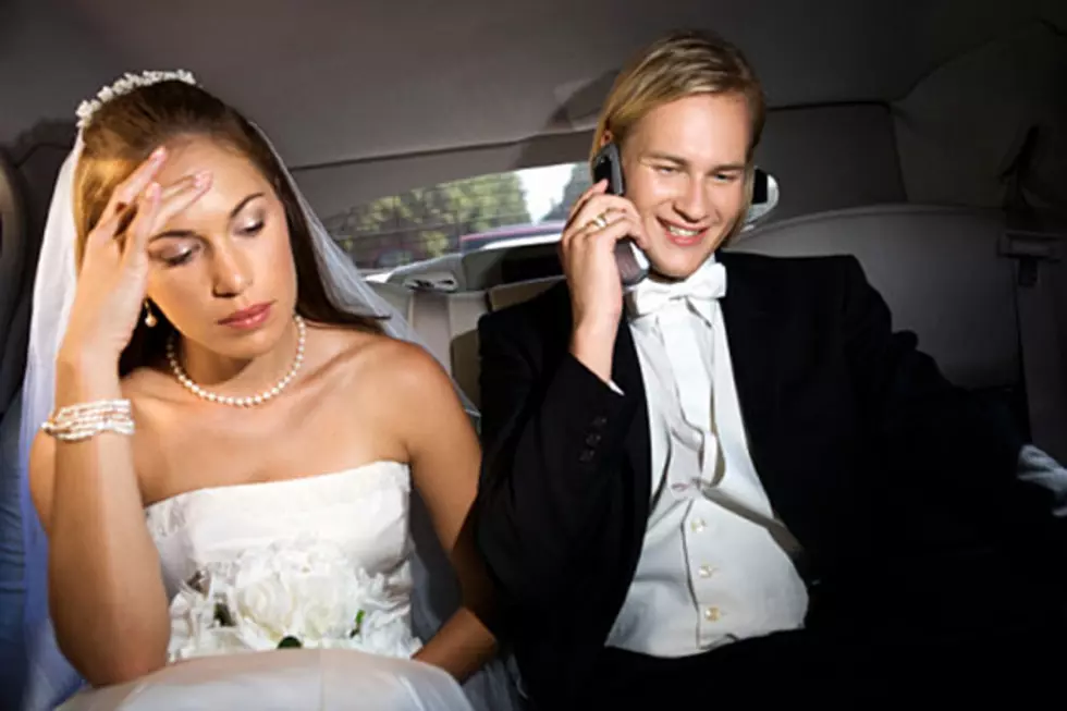 11 Clues the Wedding You&#8217;re Attending Will End in Divorce &#8212; The Funnies