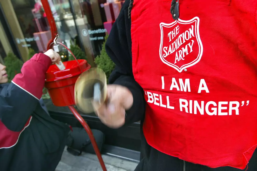 Woman Calls the Cops on Salvation Army Bell Ringer