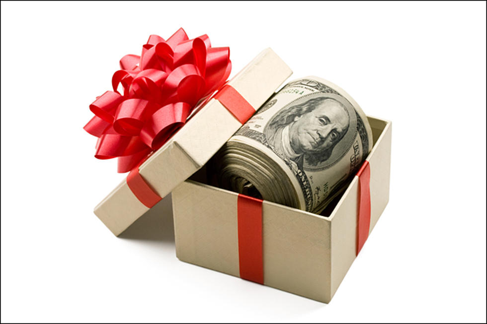 5 Important Things You Should Know About That Year-End Bonus