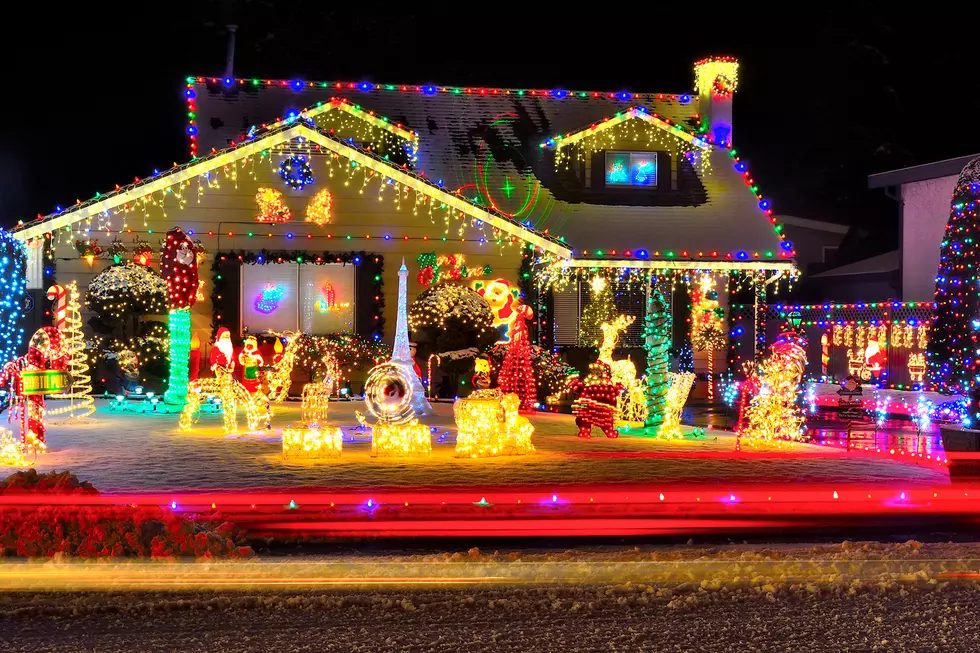 Last Chance To Enter $1K Holiday Lights Contest