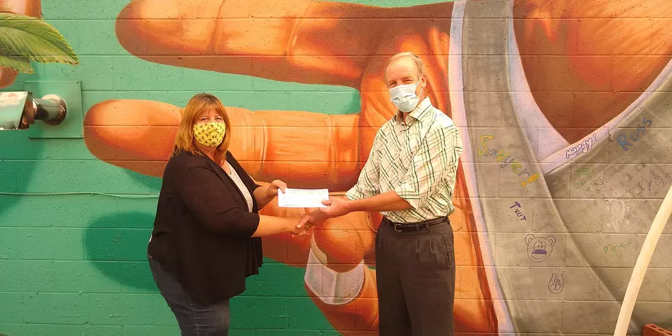 Elks Lodge Donates to Downtown Clinic