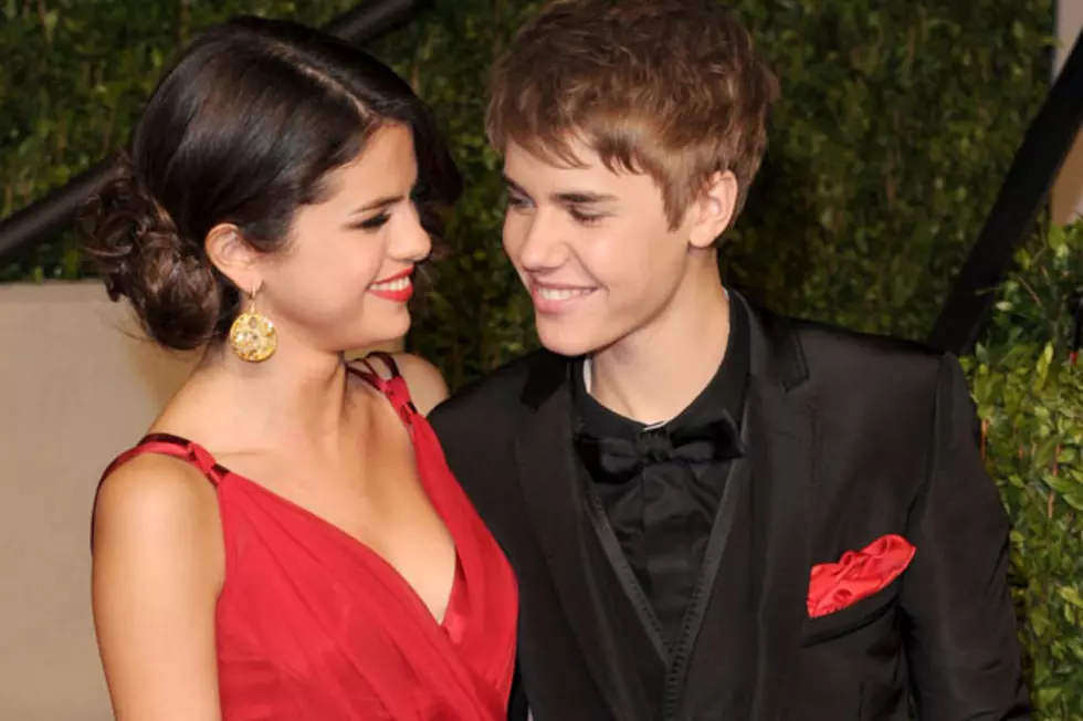 Justin Bieber and Selena Gomez Caught Holding Hands at Oscars Party &#8211; Gossip Report