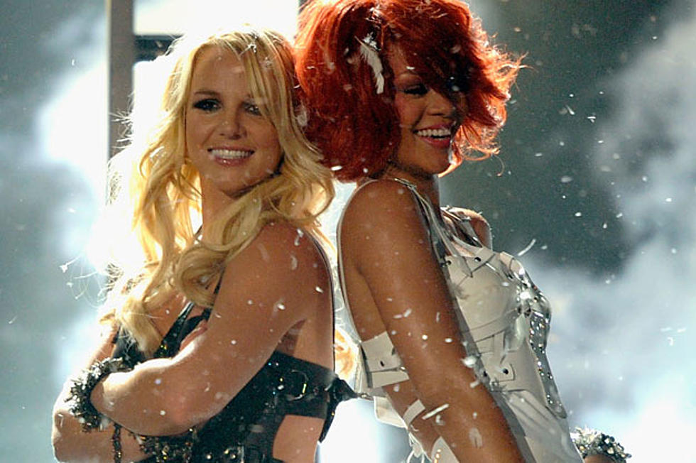 Britney Spears Joins Rihanna to Kick Off Billboard Music Awards With ‘S&M’