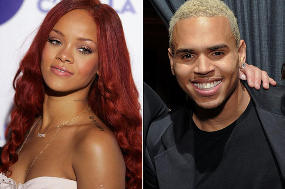 Rihanna and Chris Brown Reconnect on Twitter, RiRi Initiates