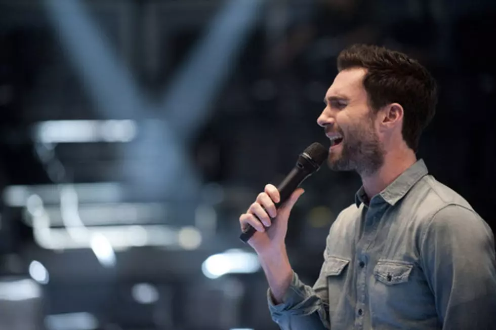Adam Levine Gets a &#8216;Little Help&#8217; From His Team on &#8216;The Voice&#8217;