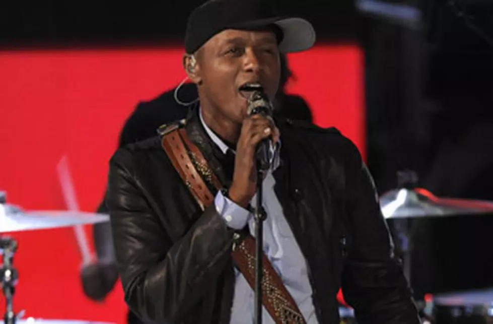 Javier Colon May Have Sewn Up &#8216;The Voice&#8217; With Original Song &#8216;Stitch by Stitch&#8217;