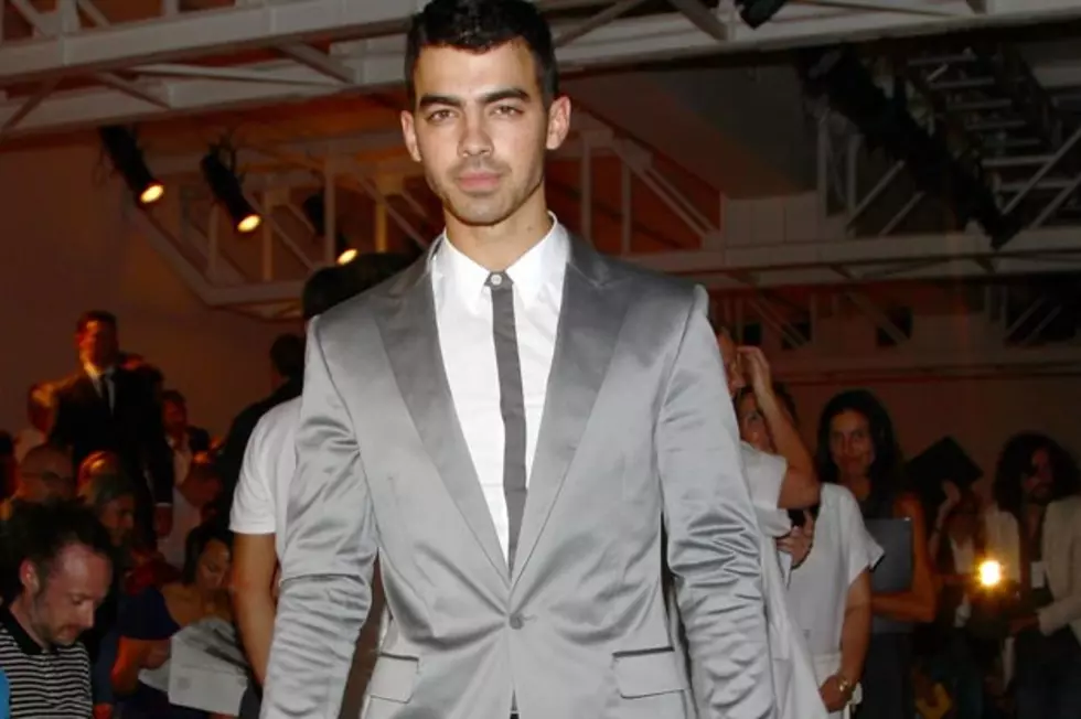 Joe Jonas to Explore Career in Fashion