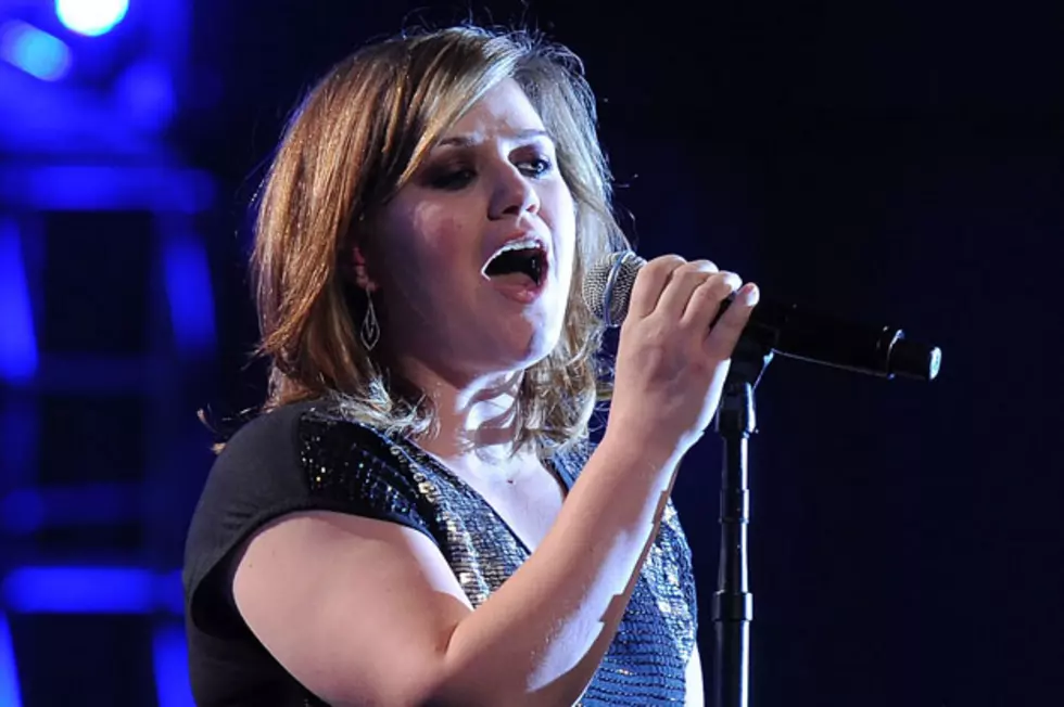 Kelly Clarkson, &#8216;Let Me Down&#8217; &#8211; Song Review