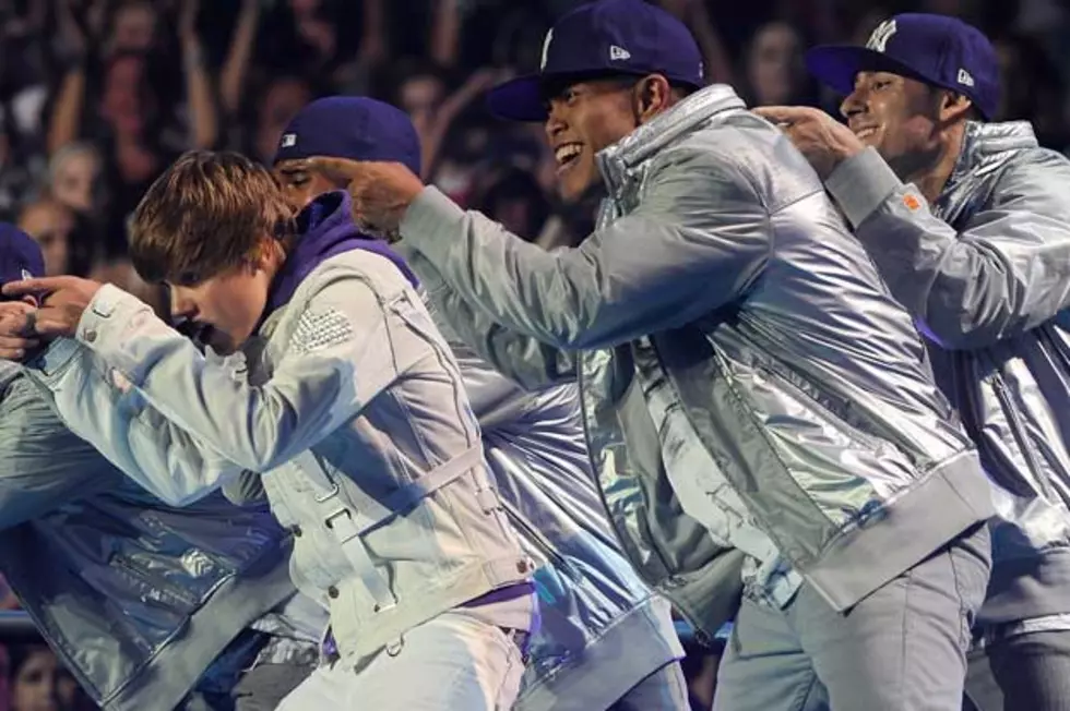 Justin Bieber, &#8216;Fa La La&#8217; Feat. Boyz II Men &#8212; Song Review