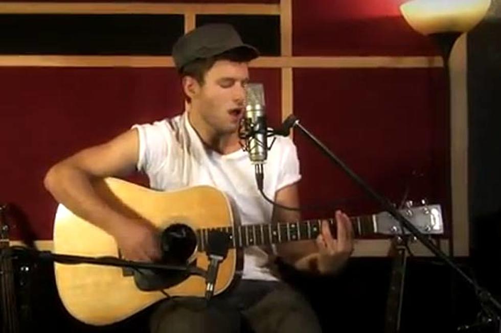 Jamie Scott from Graffiti6 Performs Acoustic Version of ‘Free’