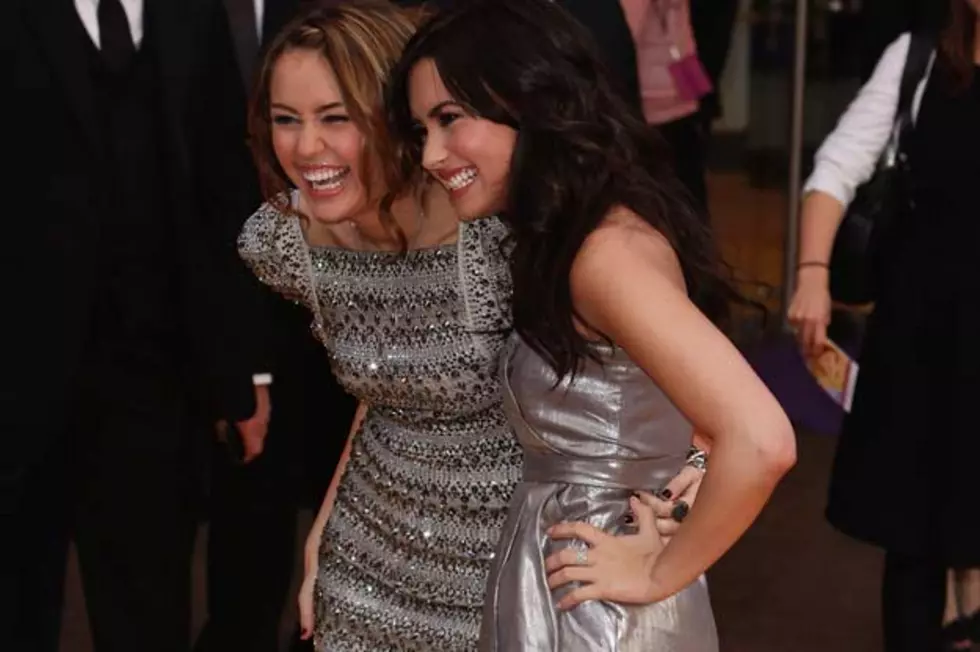 Miley Cyrus Showers Demi Lovato With Compliments