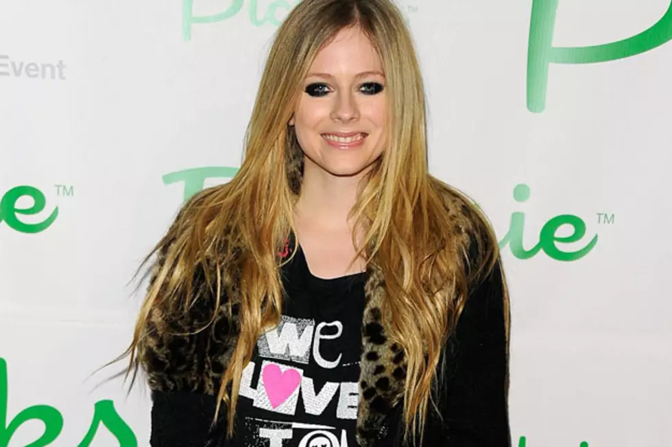 Avril Lavigne Talks About Being Part of Billboard&#8217;s 1,000 Chart-Topping Singles With &#8216;Girlfriend&#8217;