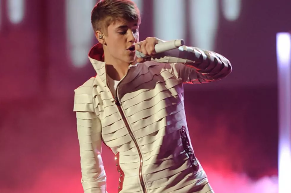 Justin Bieber Duets With Tinie Tempah, Covers Ne-Yo and Usher on ITV Special