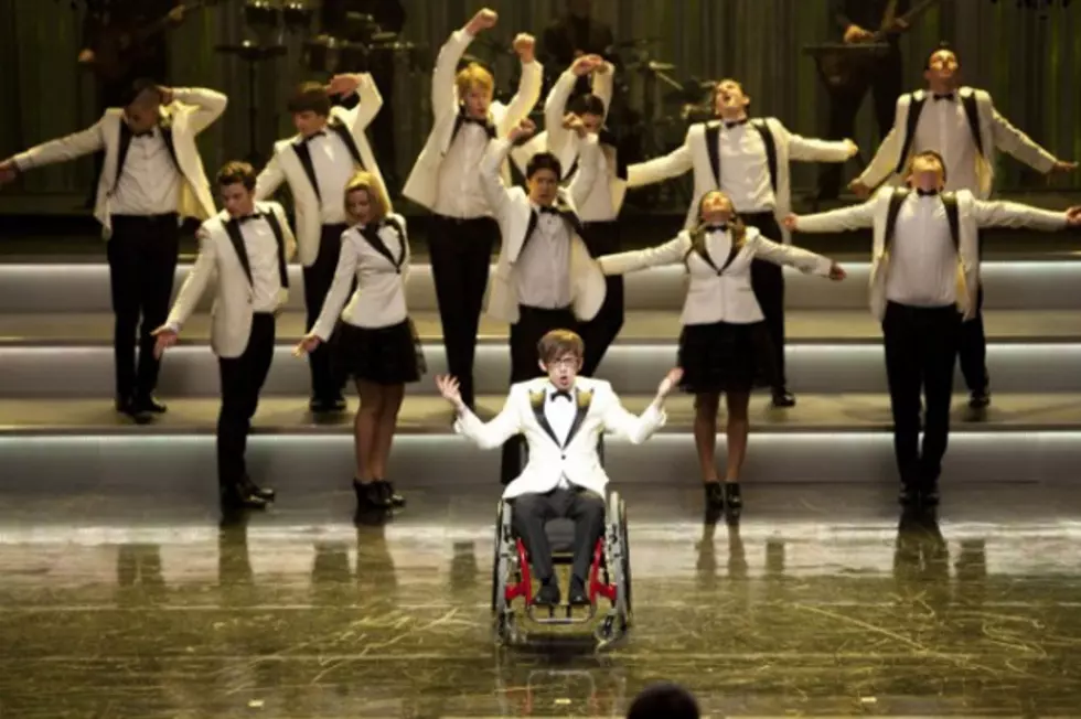 &#8216;Glee&#8217; Recap: New Directions Learn to &#8216;Hold On to Sixteen&#8217; at Sectionals