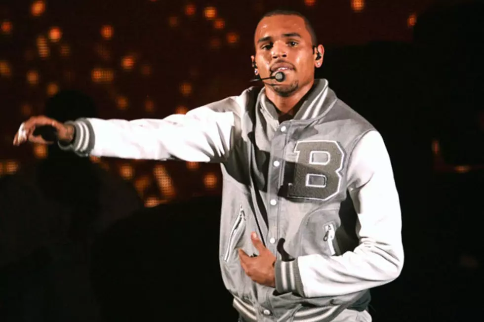 Chris Brown Brags &#8216;B&#8212;- I&#8217;m Paid&#8217; On New Track