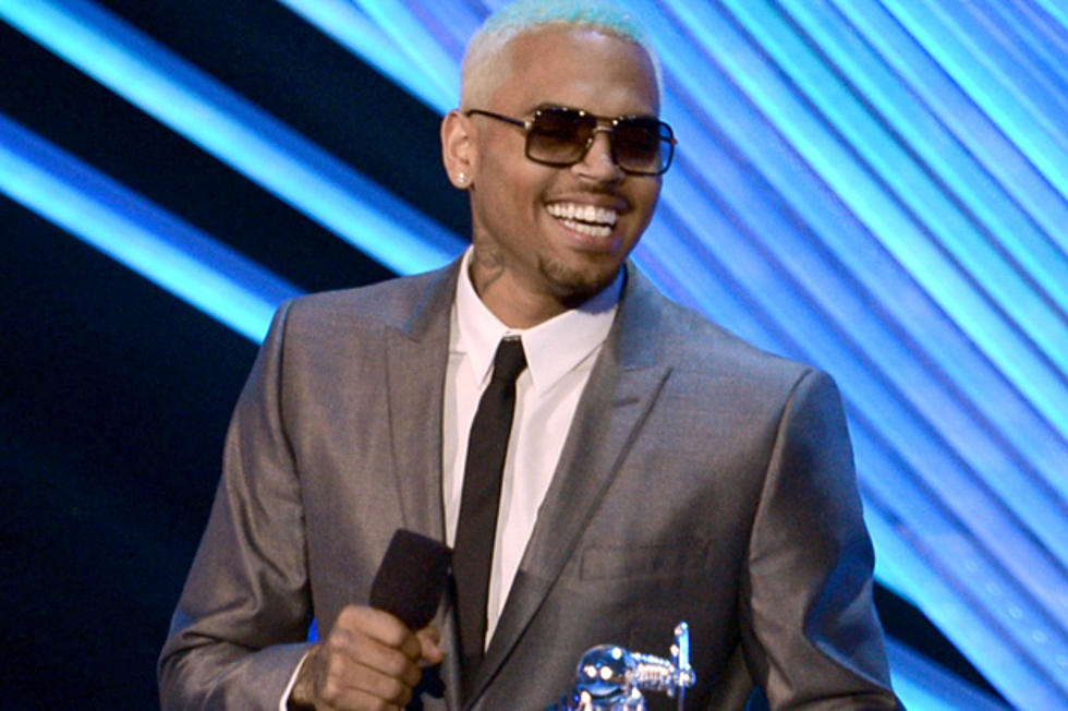 Chris Brown Wins Best Male Video at 2012 MTV VMAs for &#8216;Turn Up the Music&#8217;
