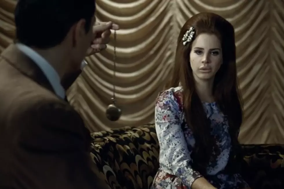 Watch Lana Del Rey&#8217;s Full, Hypnotic H+M Commercial
