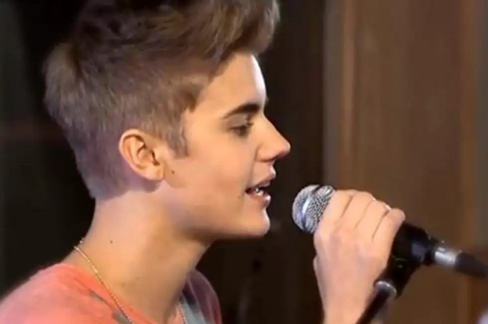 Justin Bieber Performs &#8216;As Long as You Love Me&#8217; Acoustically for BBC Radio 1 Teen Awards