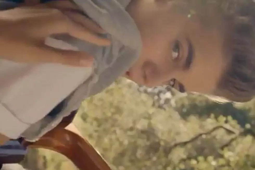 Watch Two Justin Bieber ‘Girlfriend’ Fragrance Promos