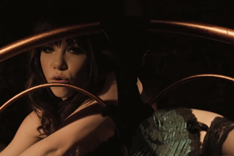 Carly Rae Jepsen Gets Soaked, Sexy + Sad in ‘Curiosity’ Video